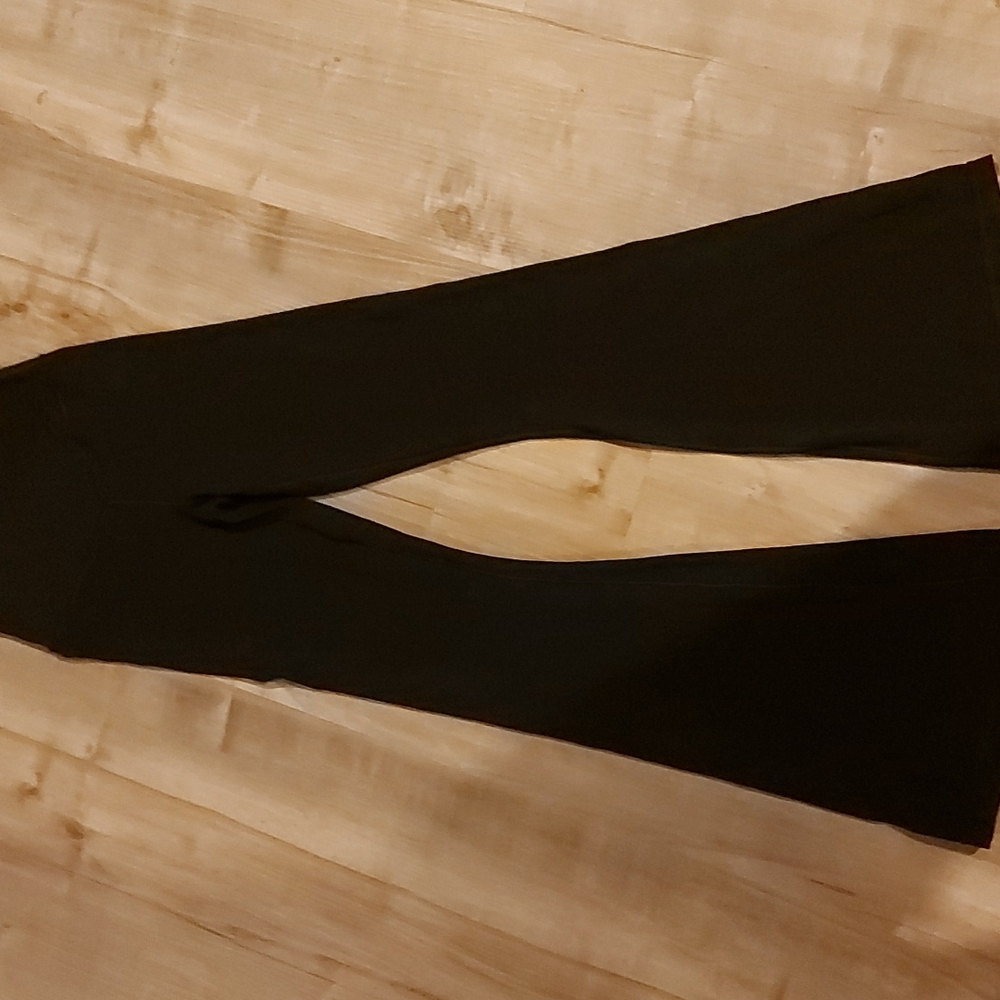 AERIE Offline Crossover Flared Legging